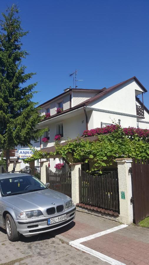 Pokoje Goscinne Anna Ustka Exterior foto