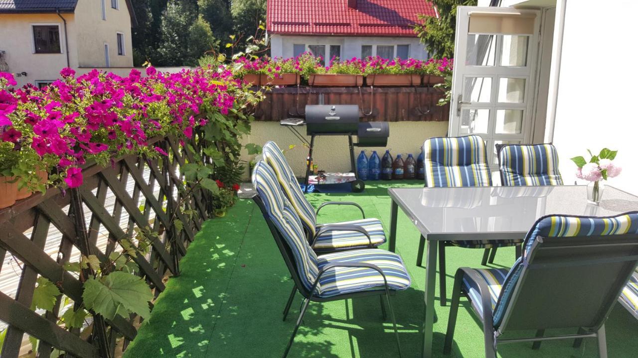 Pokoje Goscinne Anna Ustka Exterior foto